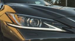 Lexus ES 250 2022 года за 23 000 000 тг. в Астана – фото 4
