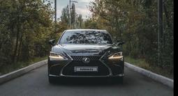 Lexus ES 250 2022 года за 23 000 000 тг. в Астана – фото 3