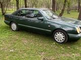 Mercedes-Benz E 320 1996 года за 4 850 000 тг. в Алматы