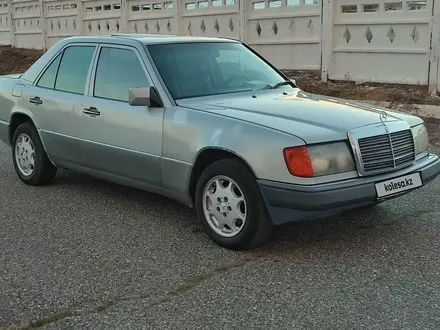 Mercedes-Benz E 230 1990 года за 750 000 тг. в Жанатас – фото 9