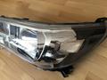 Фара Toyota Hilux за 50 000 тг. в Алматы – фото 2