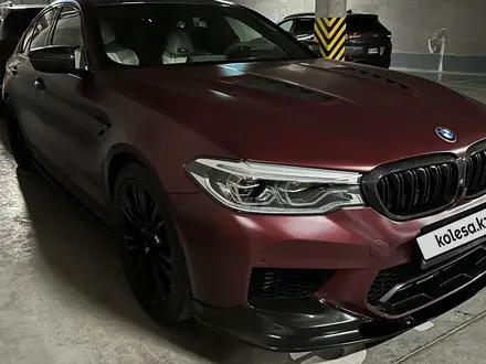 BMW M5 2018 года за 32 000 000 тг. в Алматы – фото 16