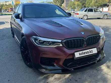 BMW M5 2018 года за 32 000 000 тг. в Алматы – фото 2