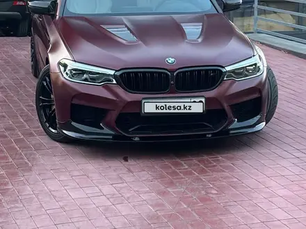 BMW M5 2018 года за 32 000 000 тг. в Алматы – фото 3