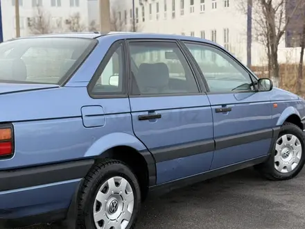 Volkswagen Passat 1992 года за 2 330 000 тг. в Астана – фото 49