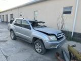 Toyota 4Runner 2003 года за 1 350 000 тг. в Атырау – фото 4