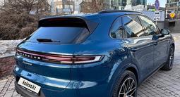 Porsche Cayenne 2024 года за 77 000 000 тг. в Алматы – фото 4