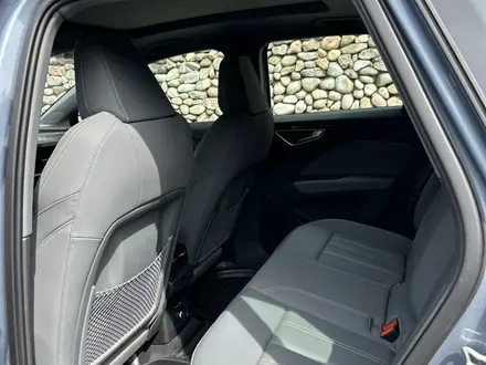 Audi Q4 e-tron 2022 года за 20 900 000 тг. в Алматы – фото 9