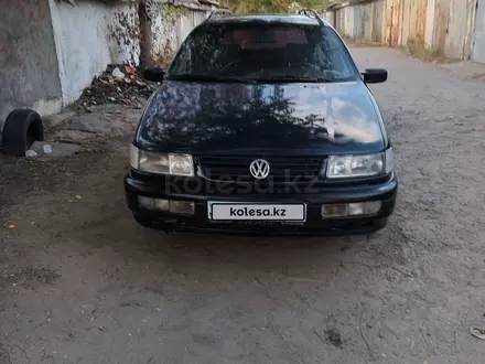 Volkswagen Passat 1994 года за 2 300 000 тг. в Конаев (Капшагай) – фото 6