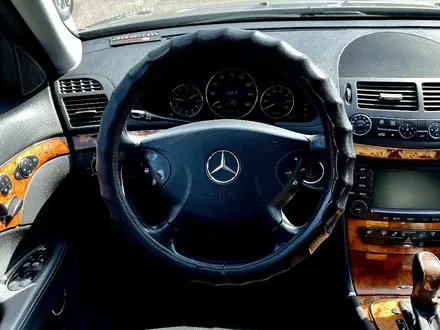 Mercedes-Benz E 350 2006 года за 5 500 000 тг. в Алматы – фото 27