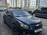 Chevrolet Cruze 2012 года за 3 000 000 тг. в Астана – фото 3