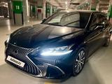 Lexus ES 250 2018 года за 20 500 000 тг. в Астана – фото 4