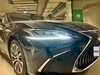 Lexus ES 250 2018 года за 20 500 000 тг. в Астана