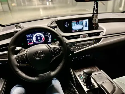 Lexus ES 250 2018 года за 20 500 000 тг. в Астана – фото 7