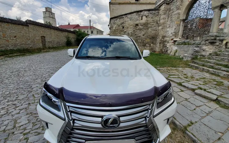 Lexus LX 570 2016 годаүшін28 000 000 тг. в Павлодар