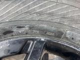 Шину с диском за 60 000 тг. в Атырау – фото 3