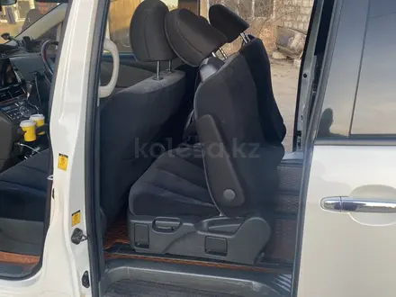 Toyota Estima 2011 года за 8 500 000 тг. в Атырау – фото 27