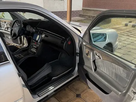 Mercedes-Benz E 320 1998 года за 4 500 000 тг. в Шымкент – фото 11