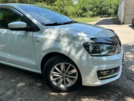 Volkswagen Polo 2015 года за 5 700 000 тг. в Алматы – фото 4