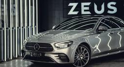 Mercedes-Benz E 350 2022 года за 31 500 000 тг. в Астана – фото 2