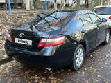 Toyota Camry 2010 года за 7 500 000 тг. в Алматы – фото 2