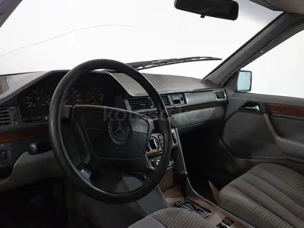Mercedes-Benz E 300 1990 года за 870 000 тг. в Шымкент – фото 5