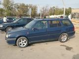 Volkswagen Golf 1993 года за 1 200 000 тг. в Алматы