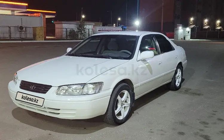 Toyota Camry 2000 года за 3 100 000 тг. в Кокшетау