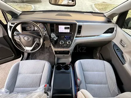 Toyota Sienna 2019 года за 15 800 000 тг. в Атырау – фото 15