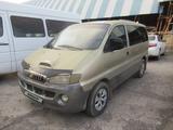 Hyundai Starex 2002 года за 847 000 тг. в Шымкент – фото 2