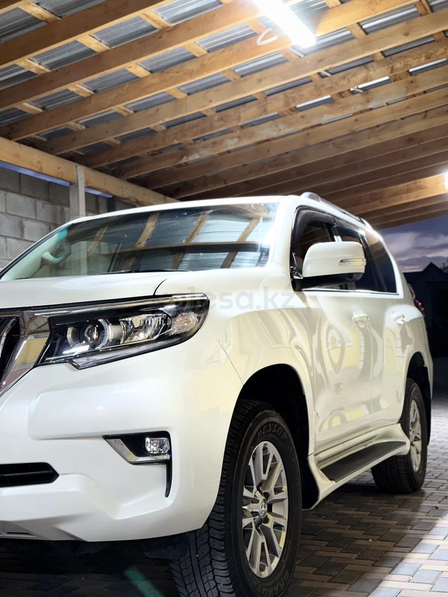 Toyota Land Cruiser Prado 2021 г.