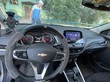 Chevrolet Onix 2023 года за 5 200 000 тг. в Караганда – фото 3