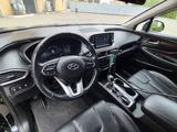 Hyundai Santa Fe 2019 года за 13 000 000 тг. в Кокшетау – фото 2