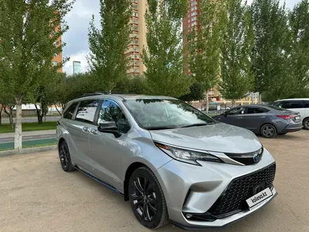 Toyota Sienna 2021 года за 24 000 000 тг. в Астана – фото 2