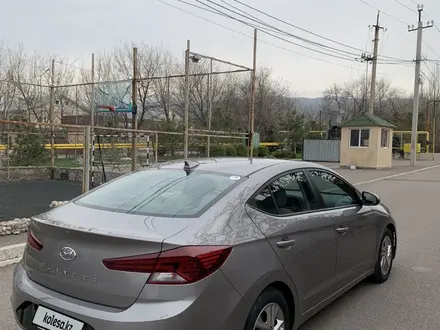 Hyundai Elantra 2020 года за 5 700 000 тг. в Алматы – фото 3