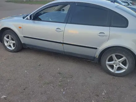 Volkswagen Passat 1997 года за 1 800 000 тг. в Караганда – фото 6