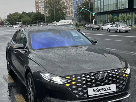 Hyundai Grandeur 2022 года за 13 000 000 тг. в Шымкент