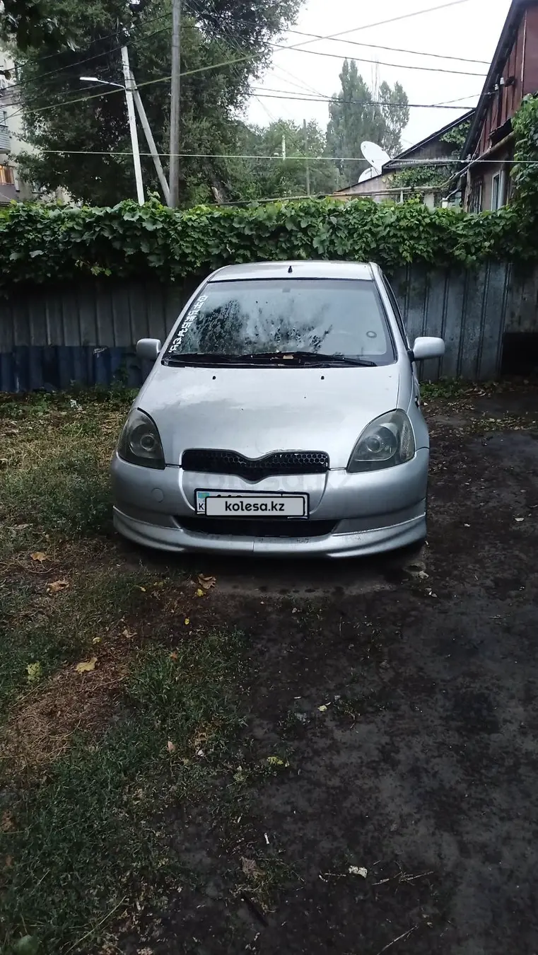 Toyota Yaris, 1999
