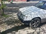 Mercedes-Benz E 200 1991 года за 500 000 тг. в Семей