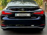 Lexus ES 250 2019 года за 17 000 000 тг. в Уральск – фото 4