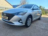 Hyundai Accent 2020 годаfor7 100 000 тг. в Уральск – фото 3