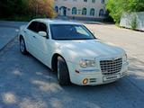 Chrysler 300C 2008 года за 5 000 000 тг. в Караганда