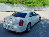 Chrysler 300C 2008 года за 5 000 000 тг. в Караганда – фото 4