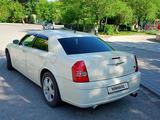 Chrysler 300C 2008 года за 5 000 000 тг. в Караганда – фото 5