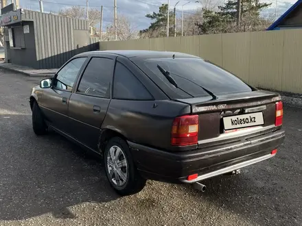 Opel Vectra 1991 года за 800 000 тг. в Астана – фото 3
