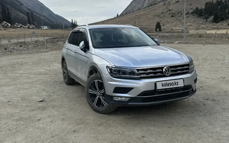 Volkswagen Tiguan 2017 годаүшін10 600 000 тг. в Алматы