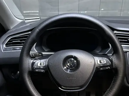 Volkswagen Tiguan 2017 года за 10 600 000 тг. в Алматы – фото 10