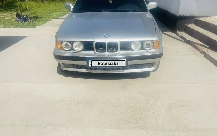 BMW 520 1990 года за 1 200 000 тг. в Туркестан