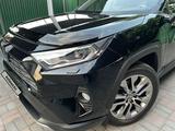 Toyota RAV4 2022 года за 16 950 000 тг. в Алматы – фото 5