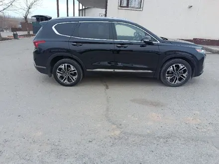 Hyundai Santa Fe 2020 года за 12 600 000 тг. в Шымкент – фото 3